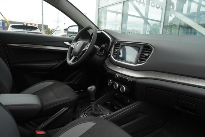 Lada (ВАЗ) Vesta I Рестайлинг (NG) с пробегом 2024 года, цена 1 359 000 рублей, 22000 км, седан, Автокод Объявления