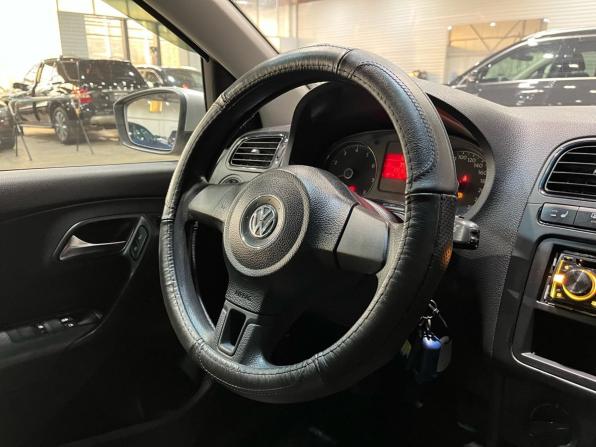 Volkswagen Polo V с пробегом 2011 года, цена 497 000 рублей, 172100 км, седан, Автокод Объявления