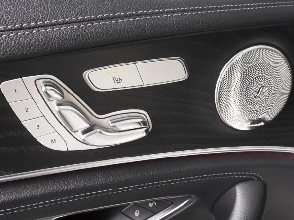 Mercedes-Benz E-Класс V (W213 S213 C238) Рестайлинг с пробегом 2021 года, цена 5 480 000 рублей, 66598 км, седан, Автокод Объявления