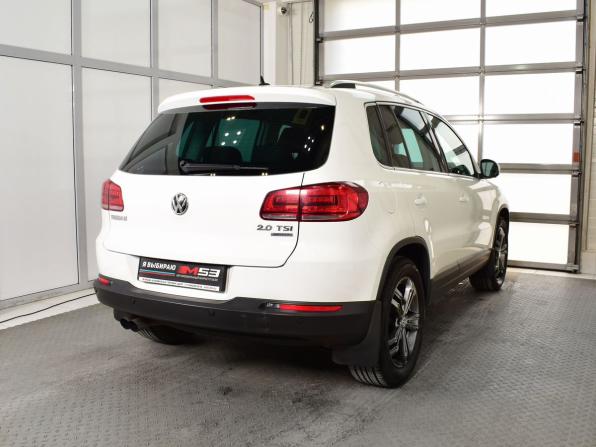Volkswagen Tiguan I Рестайлинг с пробегом 2015 года, цена 1 565 995 рублей, 183322 км, внедорожник, Автокод Объявления