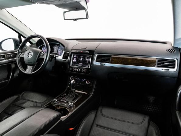 Volkswagen Touareg II с пробегом 2013 года, цена 2 499 000 рублей, 123000 км, внедорожник, Автокод Объявления