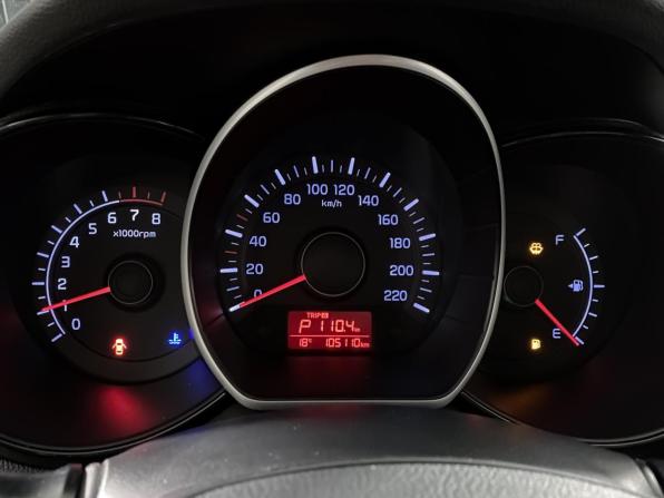 Kia Rio III Рестайлинг с пробегом 2017 года, цена 1 107 000 рублей, 105110 км, седан, Автокод Объявления
