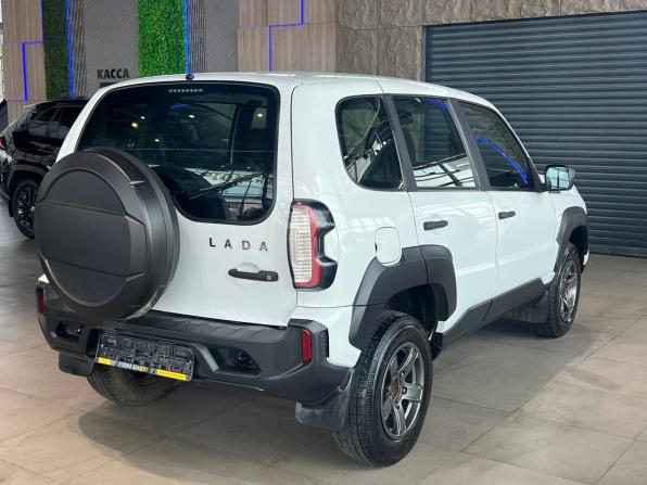 Lada (ВАЗ) Niva Travel I с пробегом 2023 года, цена 1 080 000 рублей, 43602 км, внедорожник, Автокод Объявления