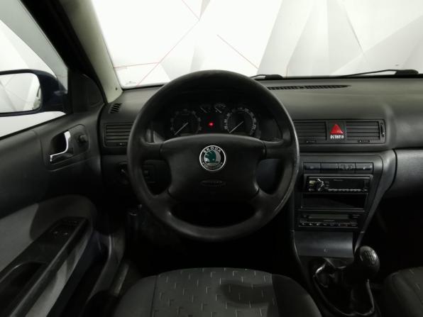 Skoda Octavia I (A4) Рестайлинг с пробегом 2009 года, цена 295 950 рублей, 349132 км, лифтбек, Автокод Объявления
