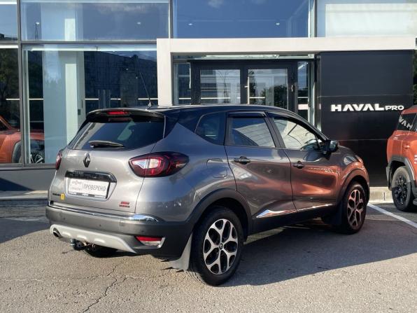 Renault Kaptur I с пробегом 2018 года, цена 1 519 000 рублей, 160016 км, внедорожник, Автокод Объявления