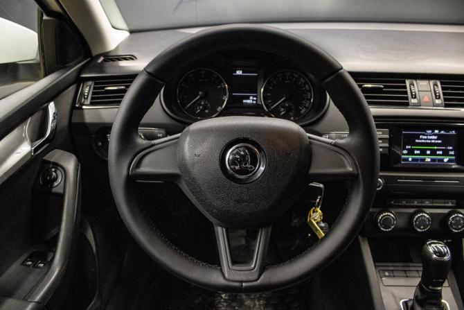 Skoda Octavia III (A7) с пробегом 2016 года, цена 1 299 000 рублей, 144905 км, лифтбек, Автокод Объявления