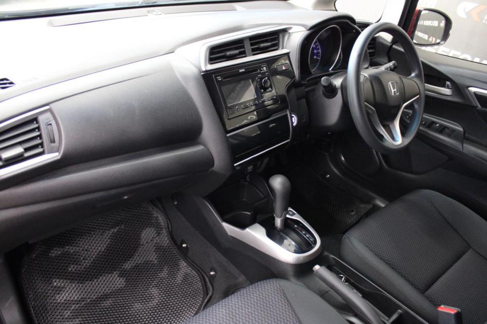 Honda Fit III Рестайлинг Томск  - изображение 6