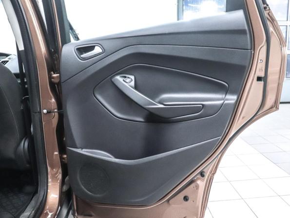 Ford Kuga II с пробегом 2013 года, цена 1 200 000 рублей, 85898 км, внедорожник, Автокод Объявления