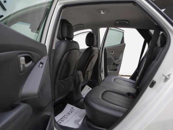 Hyundai ix35 I Рестайлинг с пробегом 2014 года, цена 849 000 рублей, 128068 км, внедорожник, Автокод Объявления