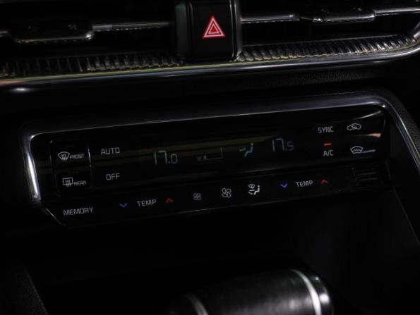 Kia K5 III с пробегом 2021 года, цена 2 499 000 рублей, 127894 км, седан, Автокод Объявления