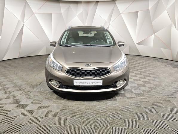 Kia Ceed II с пробегом 2015 года, цена 1 219 000 рублей, 150857 км, универсал, Автокод Объявления