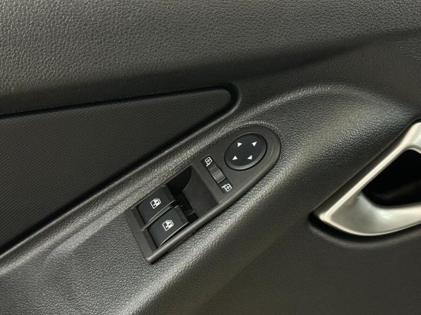 Lada (ВАЗ) Granta I Рестайлинг с пробегом 2025 года, цена 950 000 рублей, 15452 км, седан, Автокод Объявления