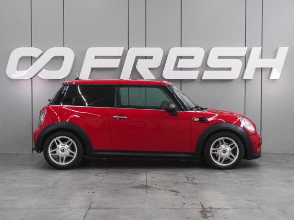 Mini Hatch II (R56) Рестайлинг с пробегом 2011 года, цена 799 000 рублей, 162266 км, хэтчбек, Автокод Объявления