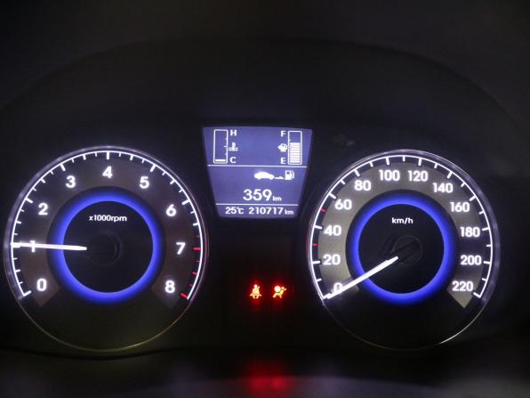 Hyundai Solaris I Рестайлинг с пробегом 2014 года, цена 850 000 рублей, 210716 км, седан, Автокод Объявления