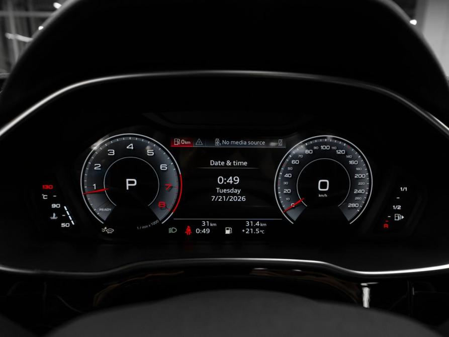 Audi Q3 II (F3) Москва  - изображение 12