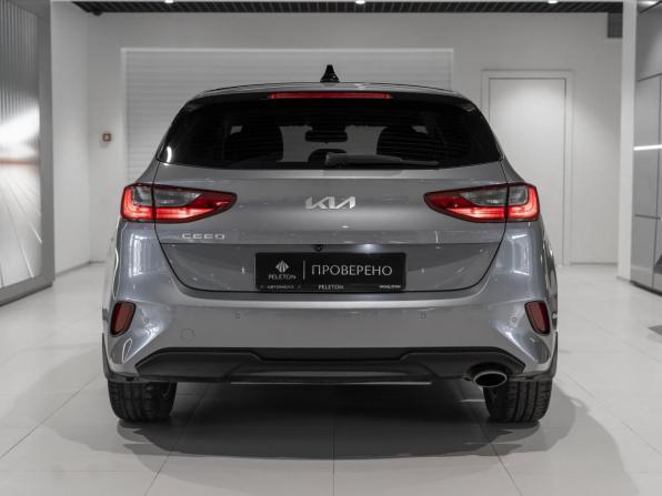 Kia Ceed III Рестайлинг с пробегом 2022 года, цена 2 240 000 рублей, 68212 км, хэтчбек, Автокод Объявления
