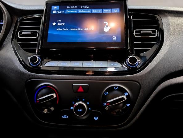 Hyundai Solaris II Рестайлинг с пробегом 2021 года, цена 1 190 000 рублей, 185886 км, седан, Автокод Объявления