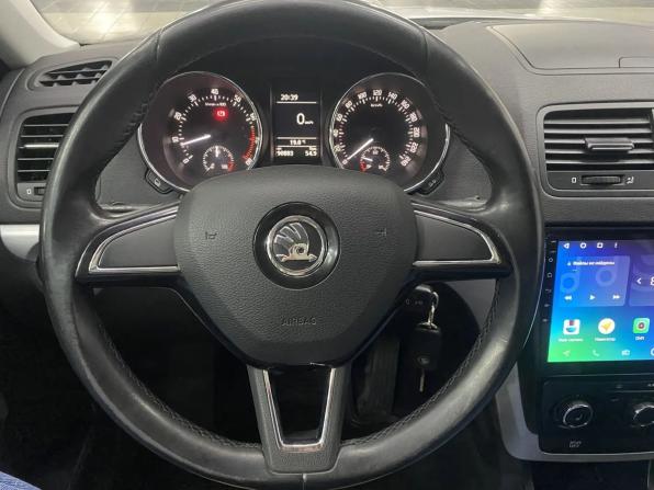 Skoda Yeti I Рестайлинг с пробегом 2015 года, цена 1 075 000 рублей, 90800 км, внедорожник, Автокод Объявления