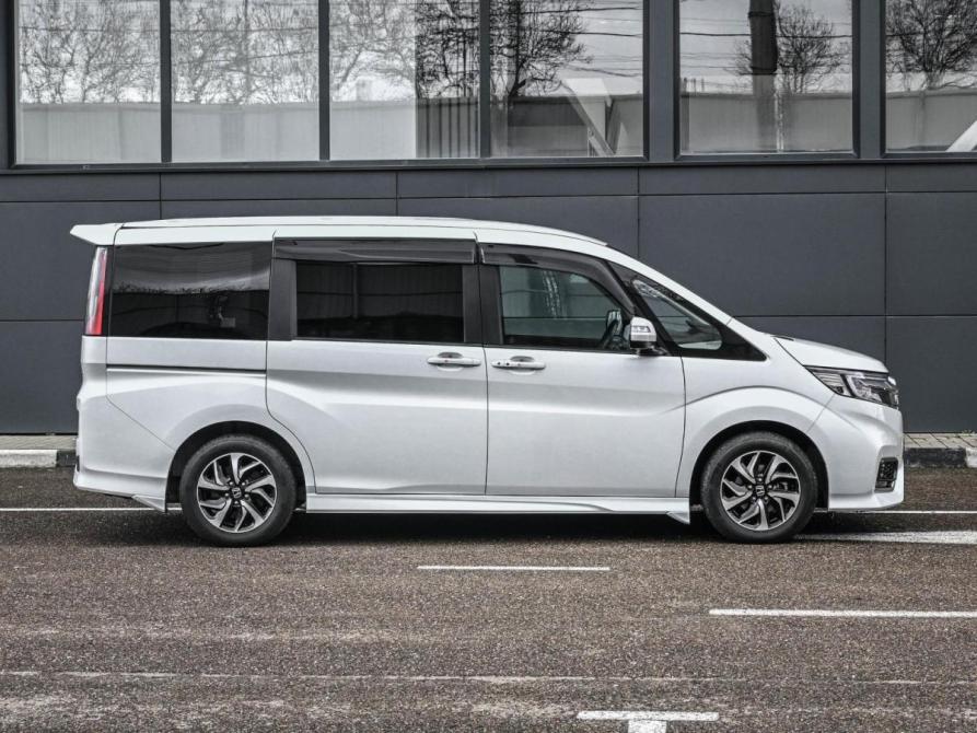 Honda Stepwgn V Рестайлинг Новороссийск  - изображение 5