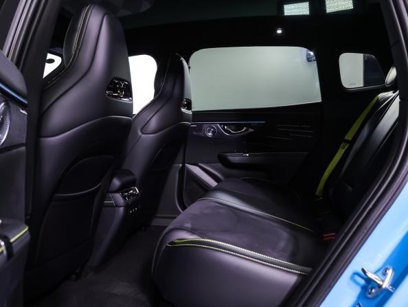 Lynk &amp; Co 07 I Рестайлинг с пробегом 2026 года, цена 5 650 000 рублей, 1833 км, универсал, Автокод Объявления