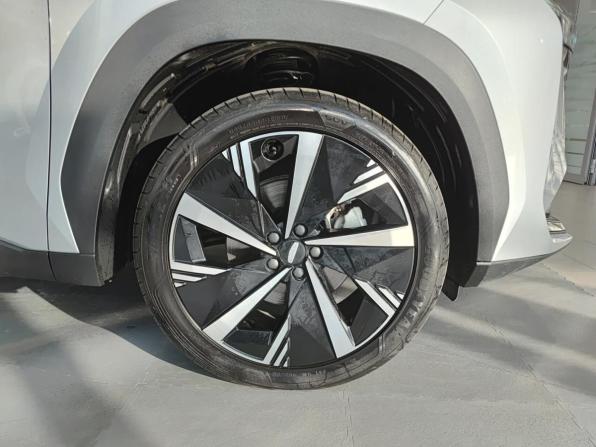 Geely Atlas II с пробегом 2024 года, цена 2 971 000 рублей, 43715 км, внедорожник, Автокод Объявления