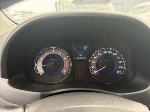 Hyundai Solaris I с пробегом 2012 года, цена 750 000 рублей, 148000 км, седан, Автокод Объявления