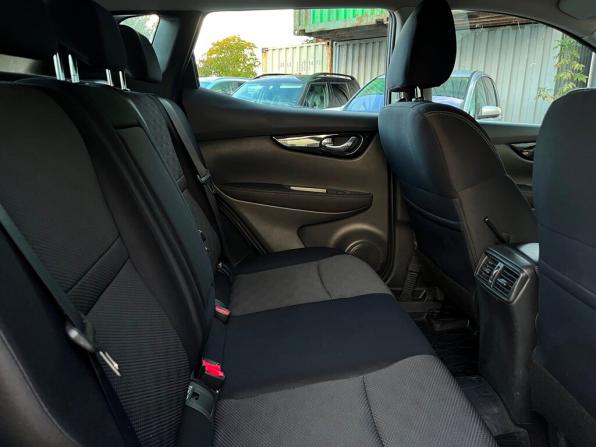 Nissan Qashqai II с пробегом 2018 года, цена 1 756 800 рублей, 116605 км, внедорожник, Автокод Объявления