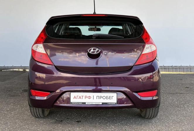 Hyundai Solaris I с пробегом 2013 года, цена 690 000 рублей, 153211 км, хэтчбек, Автокод Объявления