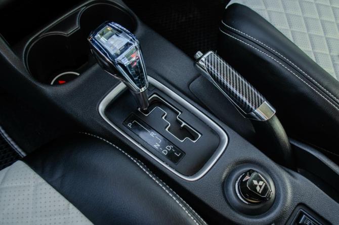 Mitsubishi Outlander III с пробегом 2013 года, цена 1 299 000 рублей, 182000 км, внедорожник, Автокод Объявления