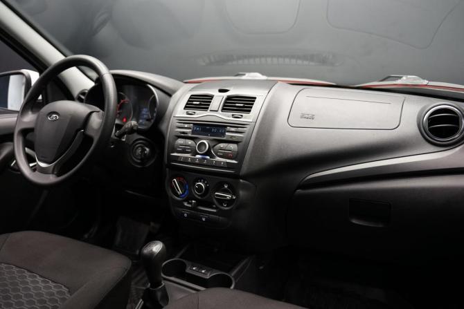 Lada (ВАЗ) Granta I Рестайлинг с пробегом 2019 года, цена 740 000 рублей, 45000 км, универсал, Автокод Объявления