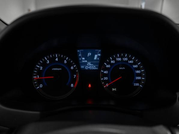 Hyundai Solaris I с пробегом 2013 года, цена 830 000 рублей, 104547 км, седан, Автокод Объявления
