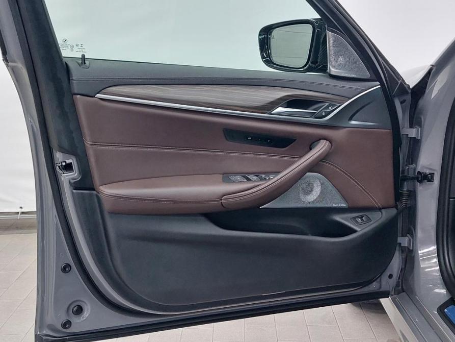 BMW 5 серии VII (G30/G31/G38) Рестайлинг Барнаул  - изображение 21
