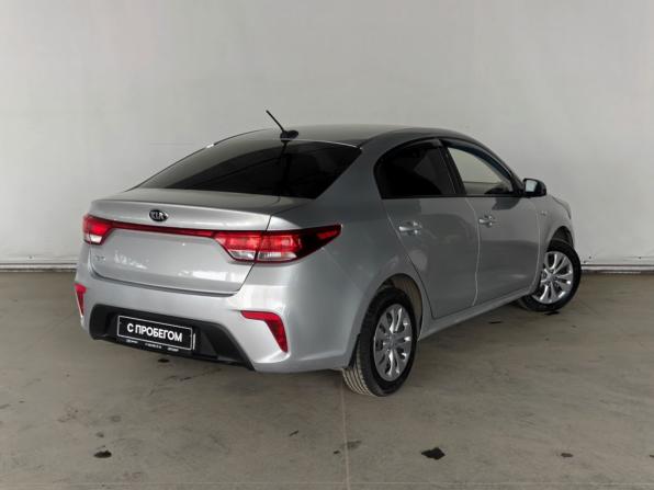 Kia Rio IV с пробегом 2018 года, цена 997 000 рублей, 172518 км, седан, Автокод Объявления