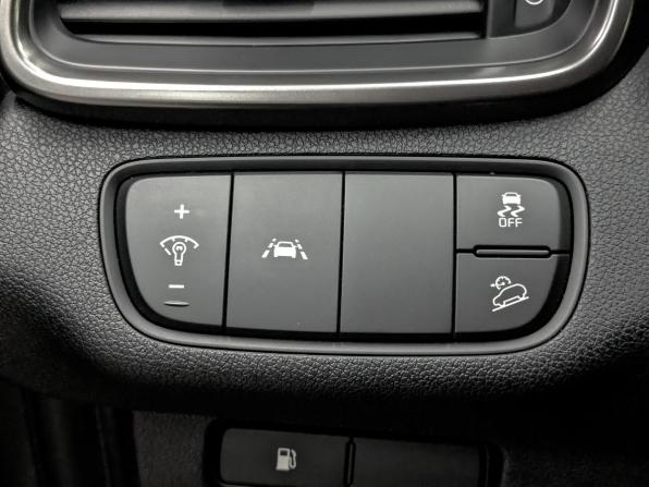 Kia Sorento III Prime Рестайлинг с пробегом 2019 года, цена 3 205 000 рублей, 69000 км, внедорожник, Автокод Объявления