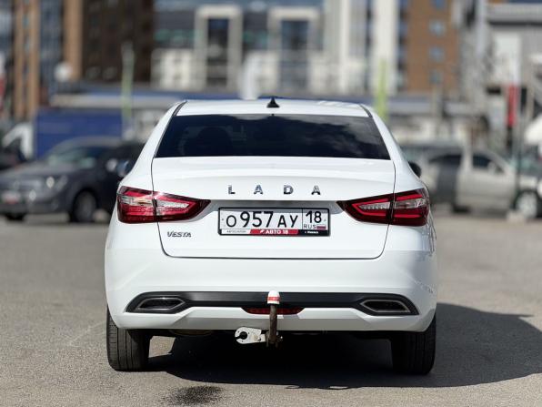 Lada (ВАЗ) Vesta I Рестайлинг (NG) с пробегом 2024 года, цена 1 159 000 рублей, 51072 км, седан, Автокод Объявления