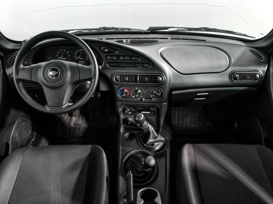 Chevrolet Niva I Рестайлинг Санкт-Петербург  - изображение 14