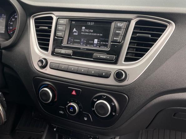 Hyundai Solaris II Рестайлинг с пробегом 2021 года, цена 1 570 000 рублей, 43126 км, седан, Автокод Объявления