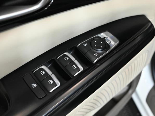 Kia Carnival IV с пробегом 2021 года, цена 3 800 000 рублей, 92777 км, минивэн, Автокод Объявления