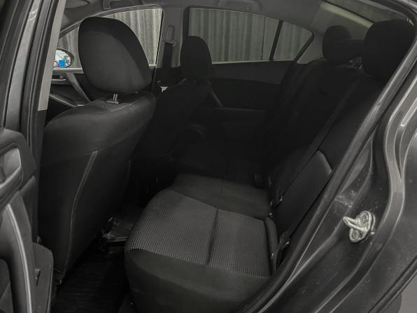 Mazda 3 II (BL) Рестайлинг с пробегом 2012 года, цена 770 000 рублей, 215000 км, седан, Автокод Объявления