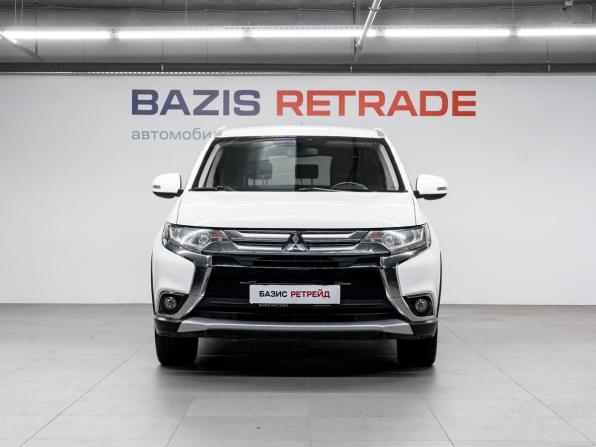 Mitsubishi Outlander III Рестайлинг 2 с пробегом 2015 года, цена 1 690 000 рублей, 177907 км, внедорожник, Автокод Объявления