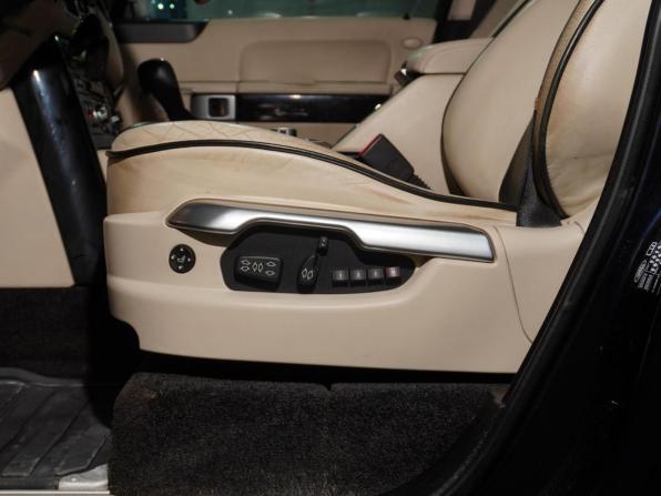 Land Rover Range Rover III Рестайлинг с пробегом 2008 года, цена 1 348 000 рублей, 176515 км, внедорожник, Автокод Объявления
