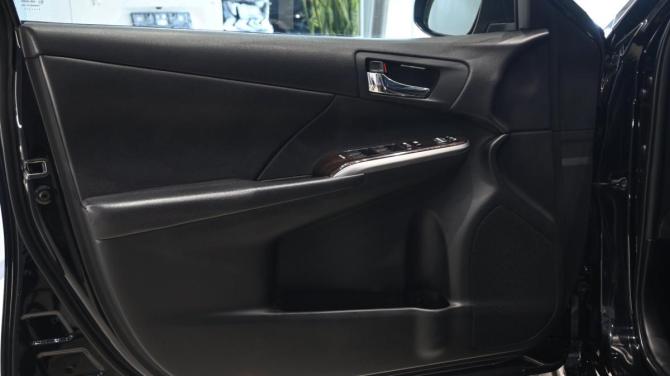 Toyota Camry VII (XV50) Рестайлинг с пробегом 2016 года, цена 1 895 000 рублей, 240130 км, седан, Автокод Объявления