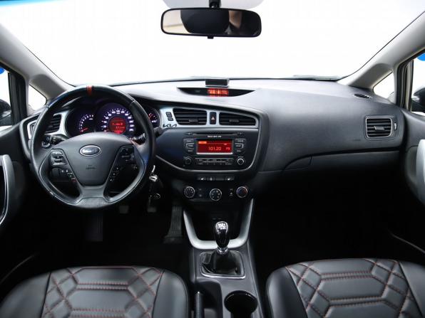 Kia Ceed II с пробегом 2014 года, цена 890 000 рублей, 196357 км, универсал, Автокод Объявления