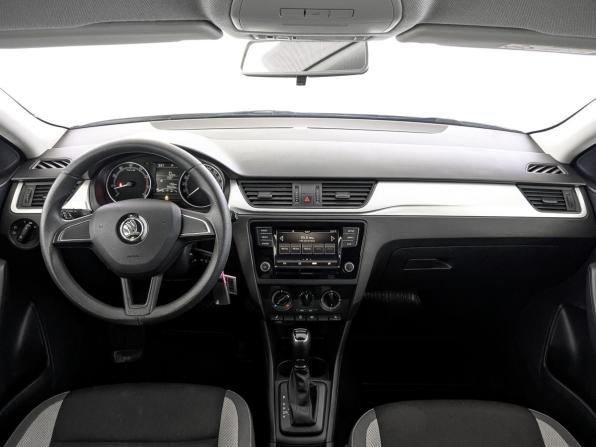 Skoda Rapid I Рестайлинг с пробегом 2019 года, цена 1 350 000 рублей, 99438 км, лифтбек, Автокод Объявления