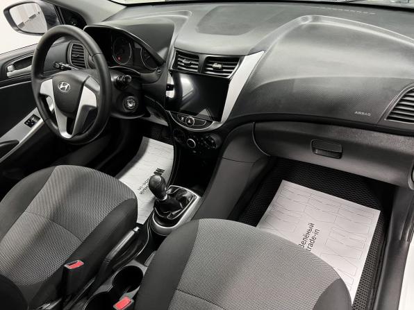 Hyundai Solaris I с пробегом 2013 года, цена 610 000 рублей, 262900 км, седан, Автокод Объявления