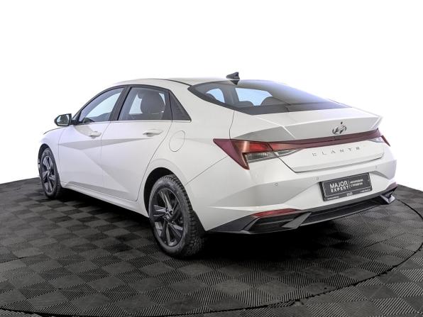 Hyundai Elantra VII (CN7) с пробегом 2021 года, цена 1 815 000 рублей, 117198 км, седан, Автокод Объявления