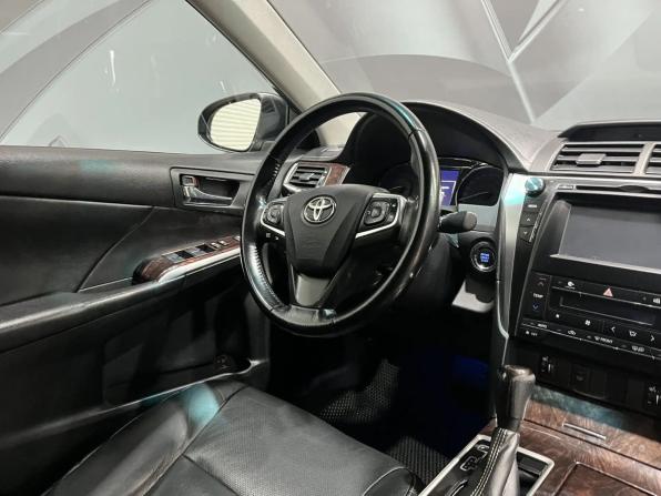 Toyota Camry VII (XV50) Рестайлинг с пробегом 2017 года, цена 2 195 000 рублей, 143249 км, седан, Автокод Объявления