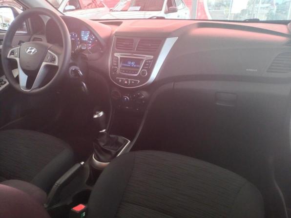 Hyundai Solaris I Рестайлинг с пробегом 2014 года, цена 789 000 рублей, 98500 км, седан, Автокод Объявления