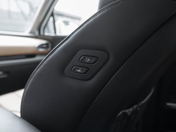 Hyundai Santa Fe IV Рестайлинг с пробегом 2021 года, цена 3 750 000 рублей, 62766 км, внедорожник, Автокод Объявления