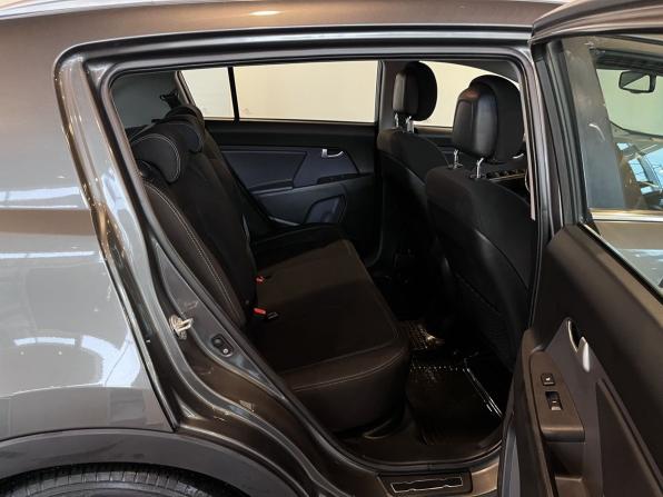 Kia Sportage III с пробегом 2012 года, цена 1 295 000 рублей, 145664 км, внедорожник, Автокод Объявления